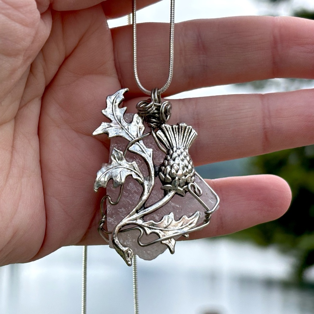 Rose quartz Thistle Pendant Necklace